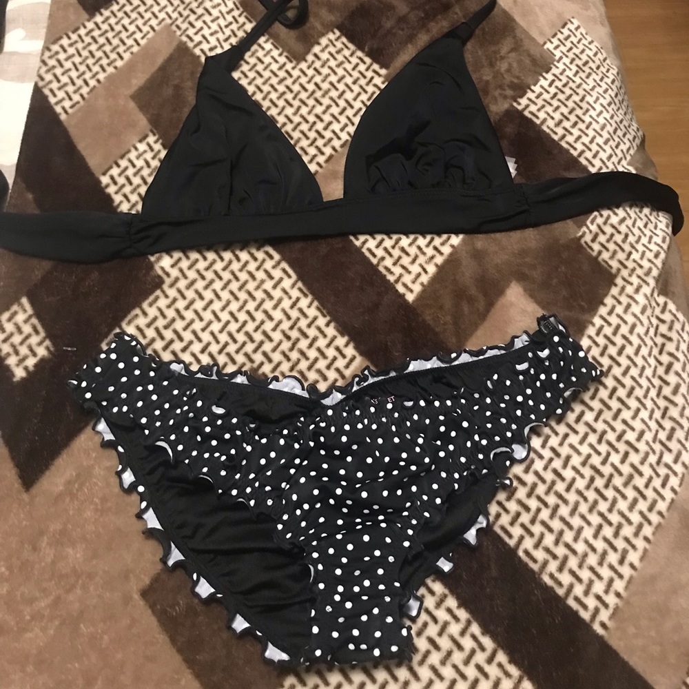 Bikini top and bottom
